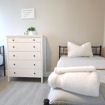 Spacious Modern 4Bd 2Ba Home! Close To Legoland ウィンターヘイブン エクステリア 写真