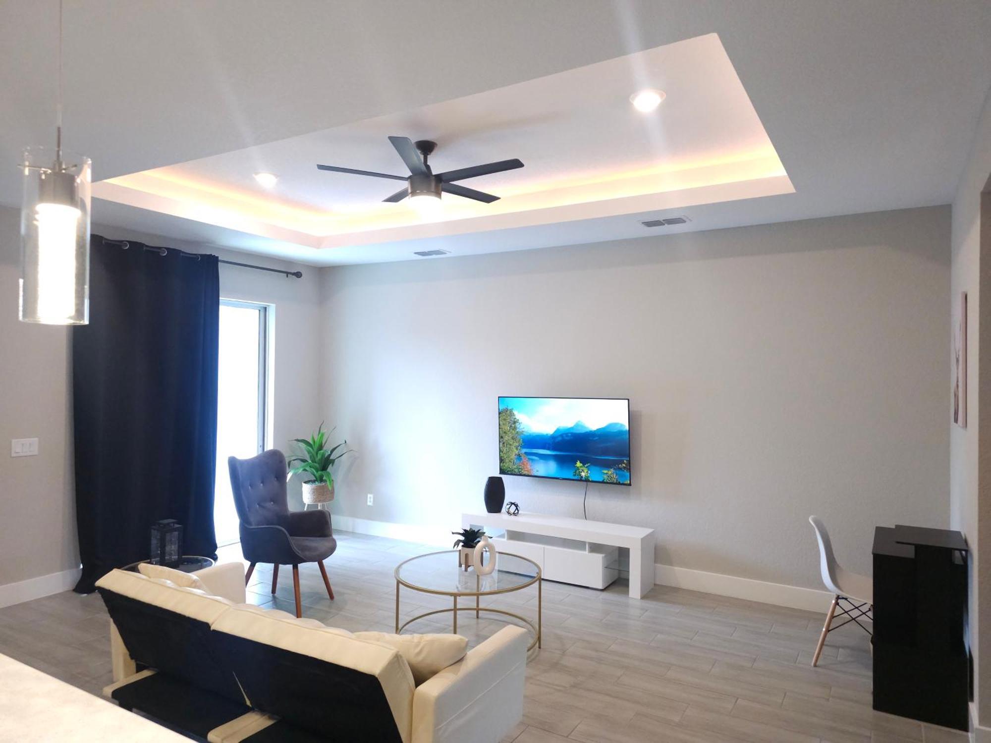 Spacious Modern 4Bd 2Ba Home! Close To Legoland ウィンターヘイブン エクステリア 写真